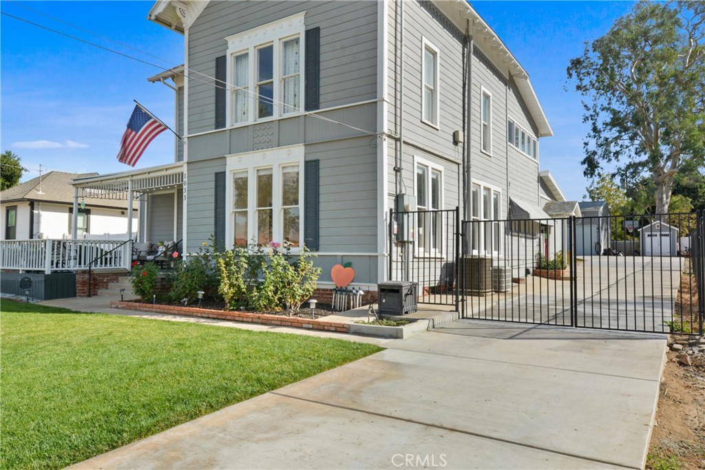 MLS #IV25255940 image #5