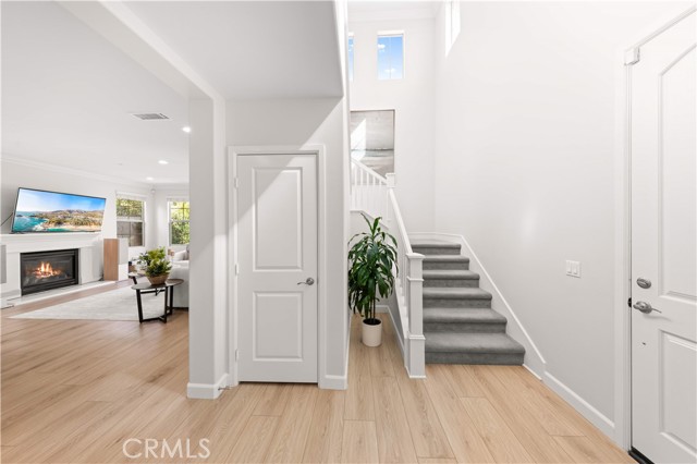 Detail Gallery Image 6 of 63 For 109 Bumblebee, Irvine,  CA 92618 - 4 Beds | 3/1 Baths