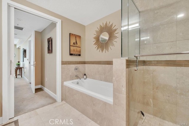 3141 Michelson, Irvine CA: https://media.crmls.org/medias/2fc9cf69-cd85-47fc-915e-ee13db855da7.jpg