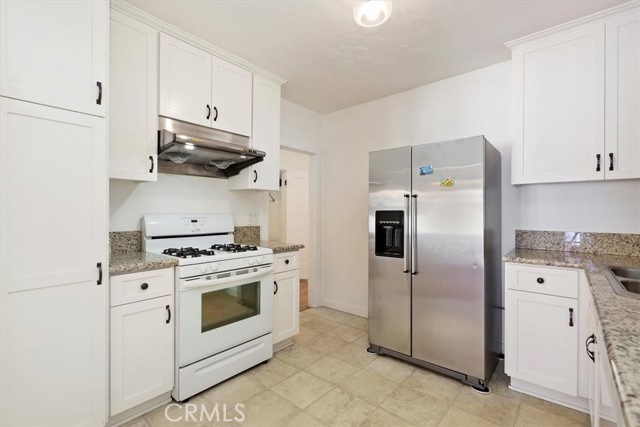 Image 14 of 32 For 3728 Rosewood Place
