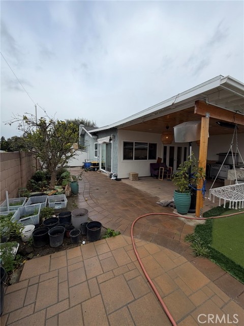 Detail Gallery Image 28 of 30 For 17356 Pepper Tree, Fountain Valley,  CA 92708 - 4 Beds | 3 Baths