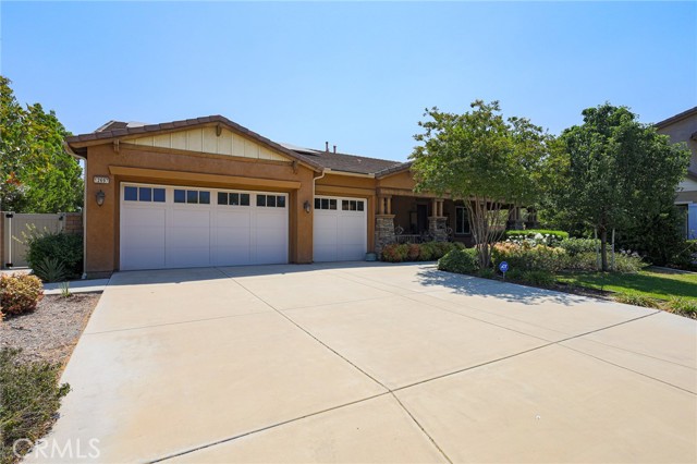 Detail Gallery Image 3 of 30 For 12697 Twin Peak Ct, Riverside,  CA 92503 - 4 Beds | 3 Baths