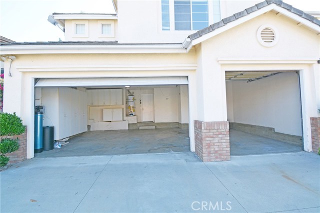 1528 Rancho Hills Dr, Chino Hills CA: https://media.crmls.org/medias/2fcba2d6-212a-4bfe-ac18-734edcc19ced.jpg