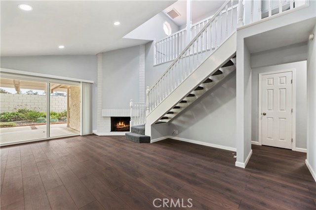 Detail Gallery Image 13 of 34 For 25075 Owens Lake, Lake Forest,  CA 92630 - 4 Beds | 3 Baths