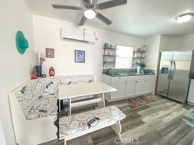 Detail Gallery Image 5 of 29 For 61974 Terrace Dr, Joshua Tree,  CA 92252 - 4 Beds | 1 Baths