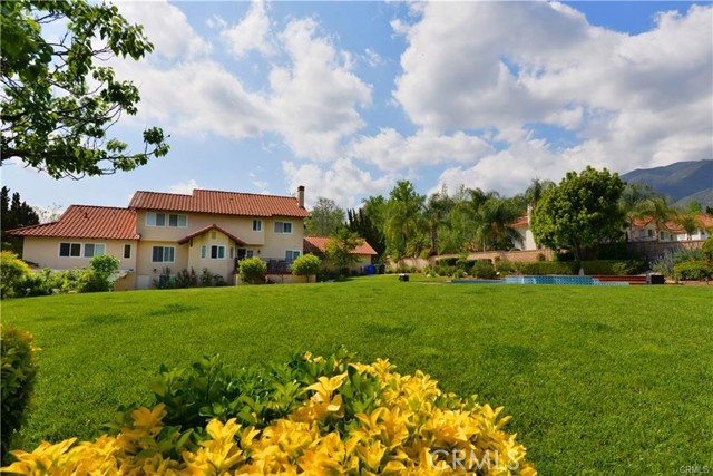 5436 Valinda Avenue, Rancho Cucamonga CA: https://media.crmls.org/medias/2fcc00cd-6980-4ee7-99ba-6c897341df9c.jpg
