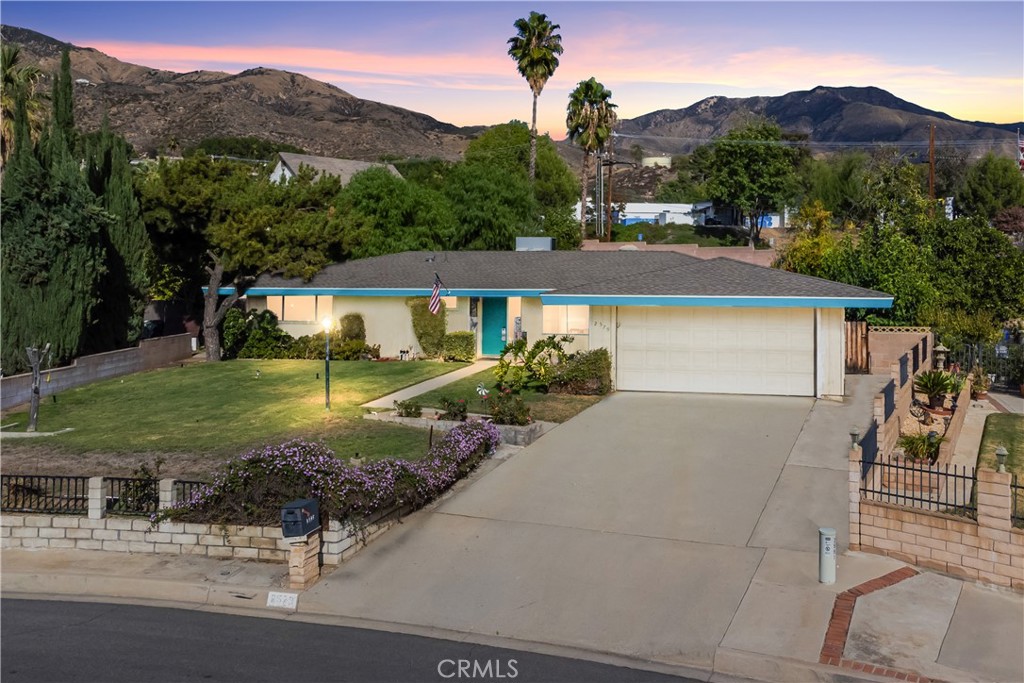 2579 Spring Meadow
