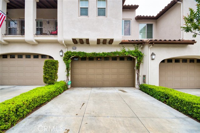 Detail Gallery Image 53 of 58 For 4002 Emerald Downs Dr, Yorba Linda,  CA 92886 - 3 Beds | 2/1 Baths
