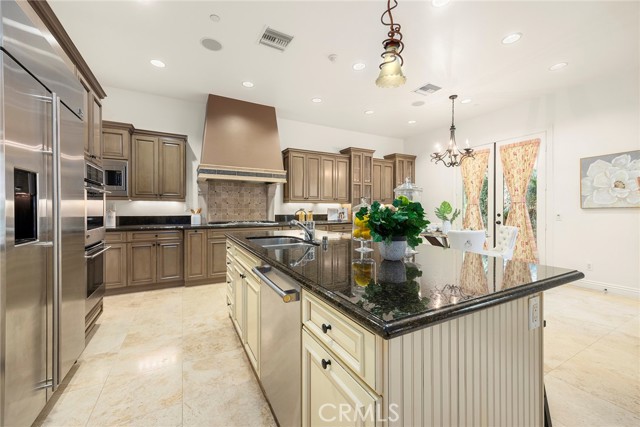 Detail Gallery Image 22 of 64 For 18893 Dry Creek Rd, Yorba Linda,  CA 92886 - 5 Beds | 4/1 Baths