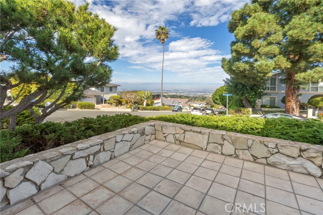 27403 Larchbluff Drive, Rancho Palos Verdes, California 90275, 3 Bedrooms Bedrooms, ,1 BathroomBathrooms,Residential,For Sale,Larchbluff,PV25034935