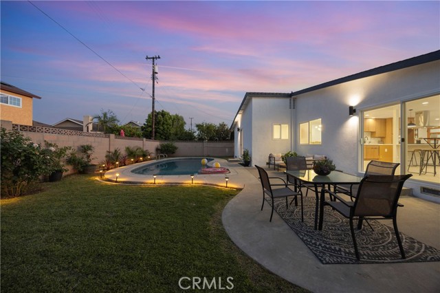 Image 28 of 33 For 10592 Pamela