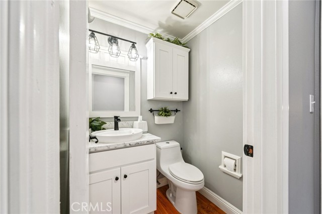 Detail Gallery Image 14 of 52 For 16908 Hillside Dr, Chino Hills,  CA 91709 - 4 Beds | 3/1 Baths