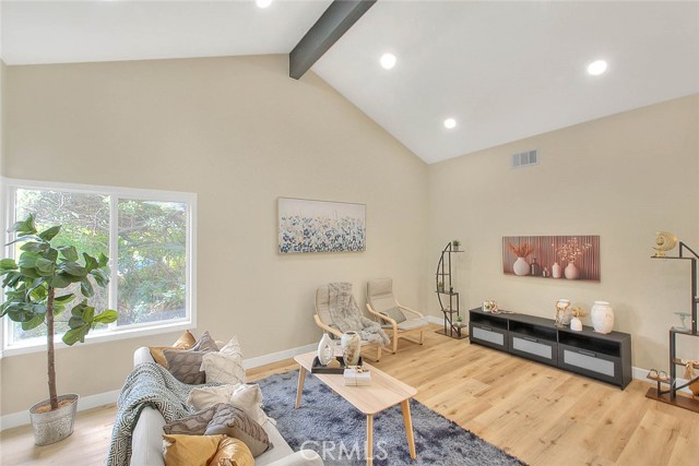 Detail Gallery Image 4 of 73 For 6087 Carol Ave, Rancho Cucamonga,  CA 91701 - 4 Beds | 2 Baths