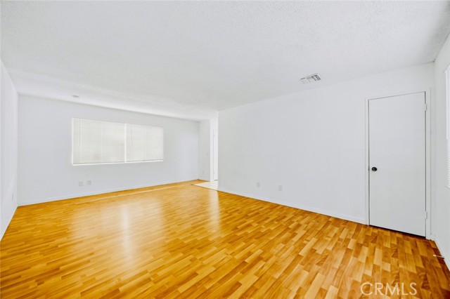 Detail Gallery Image 9 of 37 For 4045 Maxson Road #G,  El Monte,  CA 91732 - 3 Beds | 3 Baths