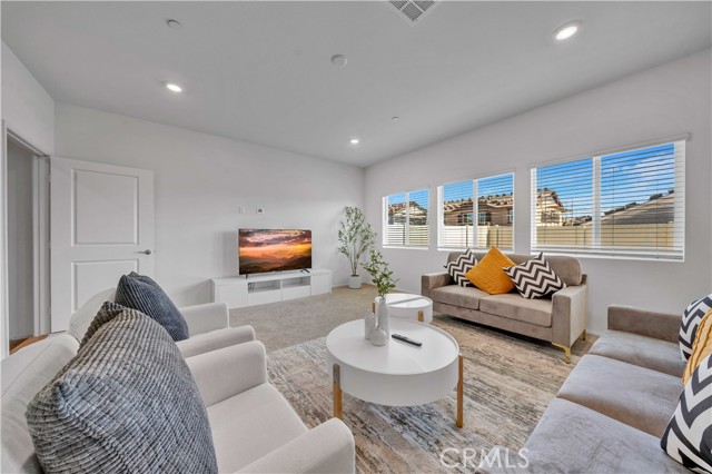 13840 Vantage Street, Moreno Valley CA: https://media.crmls.org/medias/2fcfd3bf-8e3f-44e7-bd4f-328cd4af183a.jpg