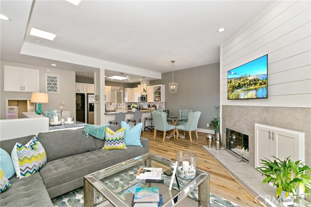 1457 Manhattan Beach Boulevard, Manhattan Beach, California 90266, 2 Bedrooms Bedrooms, ,2 BathroomsBathrooms,Residential,Sold,Manhattan Beach,SB20231168