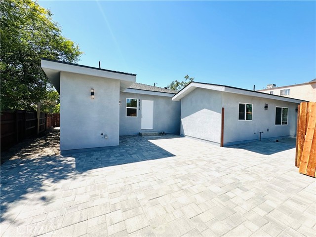 Detail Gallery Image 18 of 21 For 11104 Oxnard St, North Hollywood,  CA 91606 - 4 Beds | 3 Baths