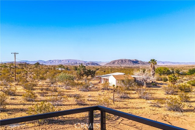 Detail Gallery Image 12 of 31 For 375 Fortuna Ave, Yucca Valley,  CA 92284 - 1 Beds | 2 Baths