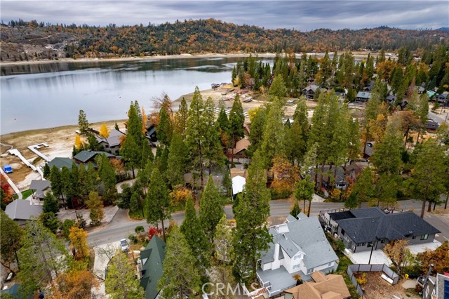 Detail Gallery Image 7 of 39 For 53915 Road 432, Bass Lake,  CA 93604 - 2 Beds | 3/1 Baths