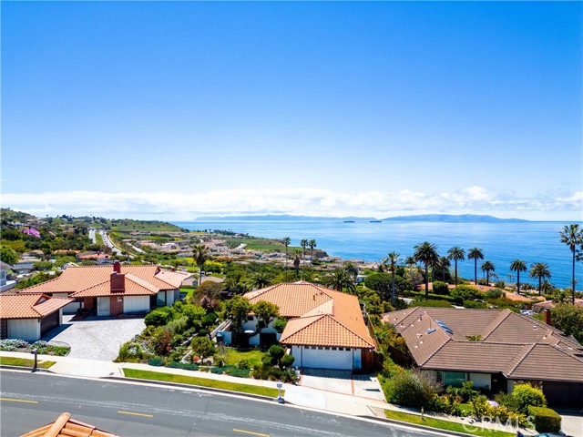 7404 Via Lorado, Rancho Palos Verdes, California 90275, 3 Bedrooms Bedrooms, ,1 BathroomBathrooms,Residential,Sold,Via Lorado,PV23093920