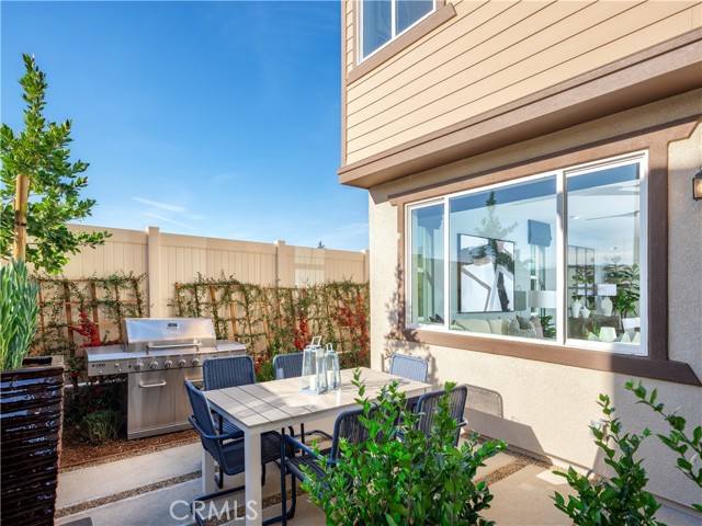 Detail Gallery Image 13 of 13 For 10288 Runnel Ln, Riverside,  CA 92522 - 4 Beds | 2/1 Baths