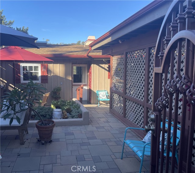 Front Image Thumbnail for CROC25263981