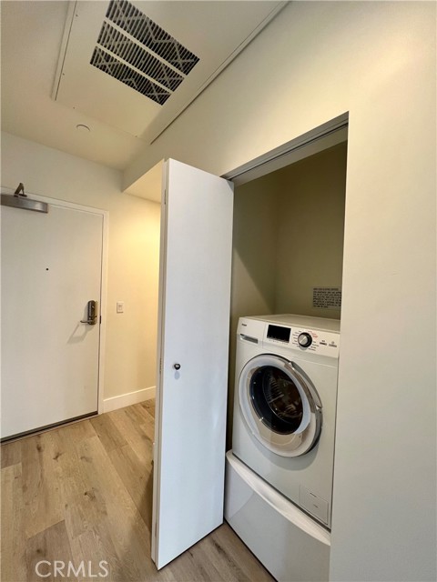 Detail Gallery Image 16 of 17 For 314 6th #504,  Los Angeles,  CA 90014 - 1 Beds | 1/1 Baths