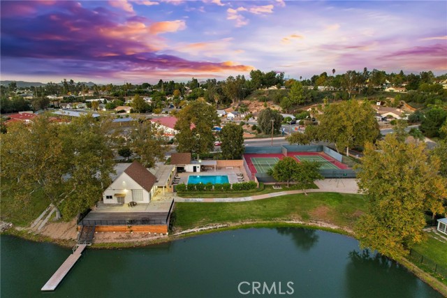 42724 Santa Suzanne Place, Temecula CA: https://media.crmls.org/medias/2fd42615-ce10-4e06-be55-bdf3c199ef96.jpg