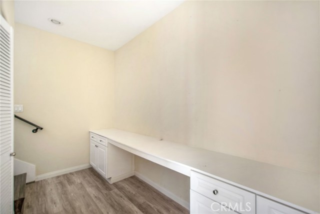 3270 Watermarke Place, Irvine CA: https://media.crmls.org/medias/2fd4881e-9d4e-4952-a2fe-930c4627177d.jpg