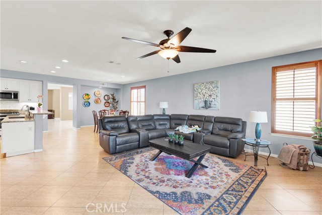 Detail Gallery Image 32 of 35 For 36065 Mustang Spirit Ln, Wildomar,  CA 92595 - 4 Beds | 3 Baths