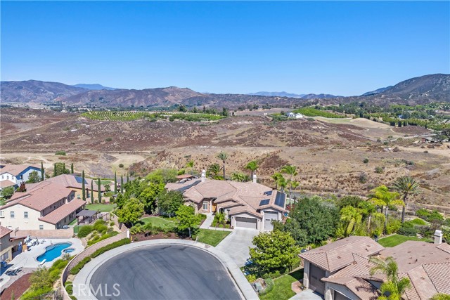 44576 Frogs Leap Street, Temecula CA: https://media.crmls.org/medias/2fd4a5a7-c0b4-4fdb-b7af-142ed47f3d66.jpg