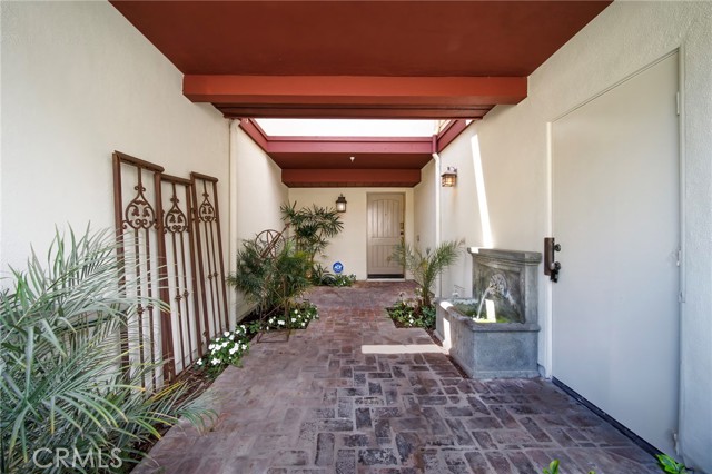 Detail Gallery Image 15 of 38 For 2741 Bungalow Pl, Corona Del Mar,  CA 92625 - 2 Beds | 2 Baths