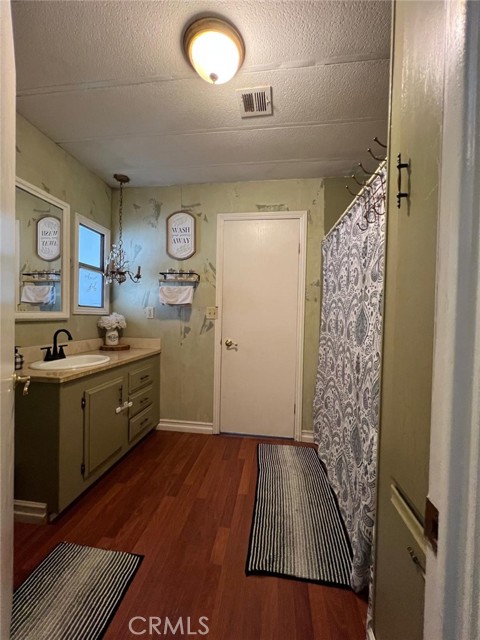Detail Gallery Image 25 of 34 For 201 W Collins Ave #40,  Orange,  CA 92867 - 2 Beds | 2 Baths