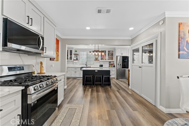 Detail Gallery Image 8 of 25 For 1422 S Exmoor Ave, Compton,  CA 90220 - 3 Beds | 2 Baths