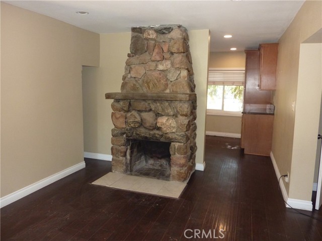 Detail Gallery Image 11 of 38 For 23739 Hillside Drive, Crestline,  CA 92325 - 4 Beds | 2/1 Baths