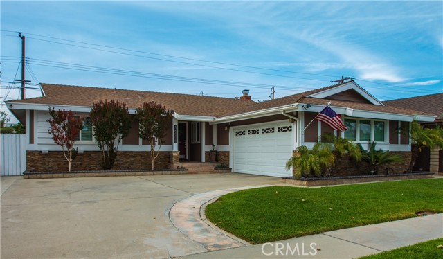 16055 Amber Valley Dr, Whittier, CA 90604