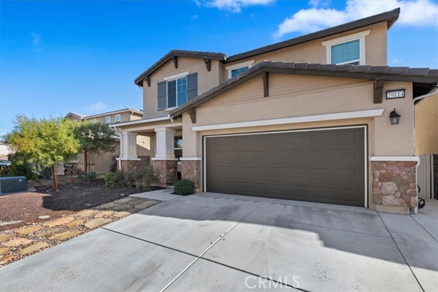 Detail Gallery Image 4 of 44 For 29114 Crabapple, Lake Elsinore,  CA 92530 - 4 Beds | 2/1 Baths