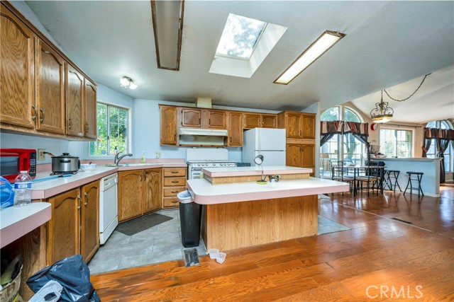11017 Crestview Drive, Clearlake, CA, 95424 11017 Crestview Drive, Clearlake, CA, 95424