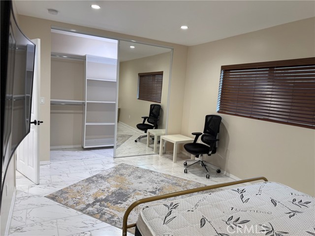 Detail Gallery Image 8 of 11 For 20625 Tuba St, Chatsworth,  CA 91311 - 1 Beds | 1 Baths