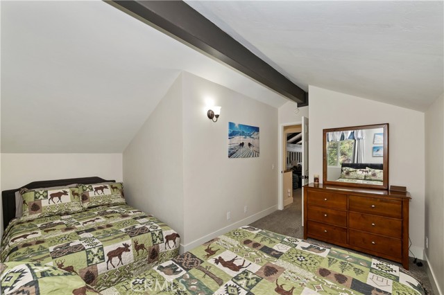 42824 Cedar Avenue, Big Bear Lake, CA 92315