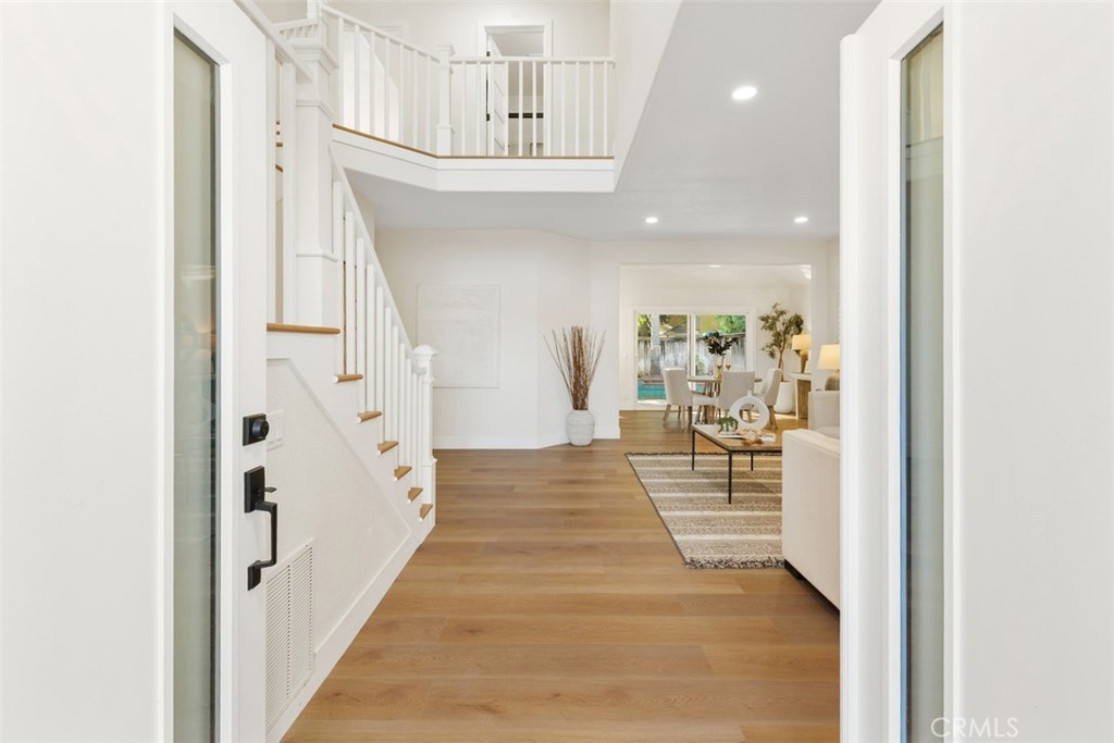 MLS #OC25270791 image #5