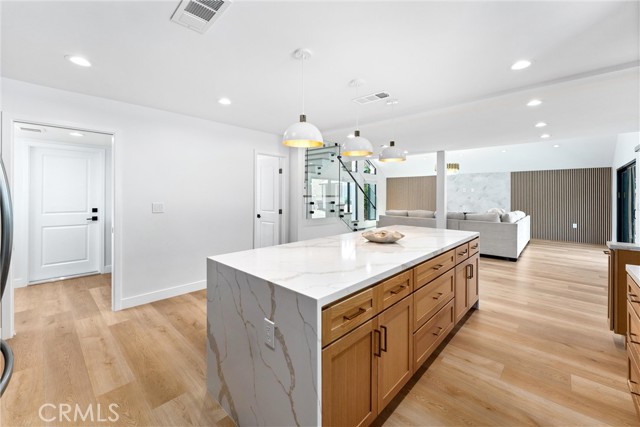 1290 N Tippetts Lane, Anaheim CA: https://media.crmls.org/medias/2fd76996-6b1d-42ad-bf28-7511ef4c23b0.jpg