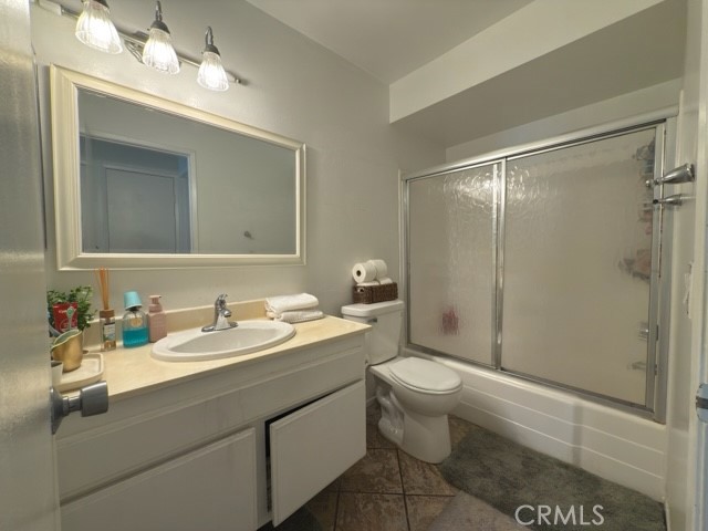 Detail Gallery Image 6 of 27 For 20930 Parthenia St #216,  Canoga Park,  CA 91304 - 1 Beds | 1 Baths