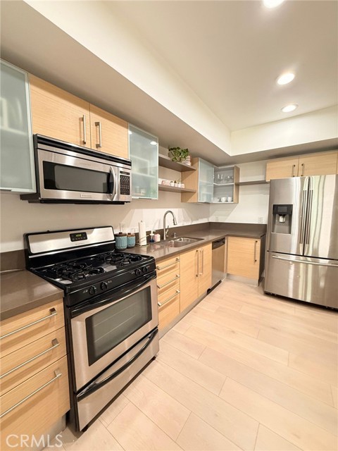 Detail Gallery Image 15 of 40 For 1234 Wilshire #233,  Los Angeles,  CA 90017 - 1 Beds | 1 Baths
