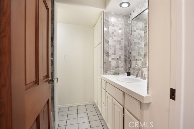 Detail Gallery Image 11 of 24 For 4843 Conquista Ave, Lakewood,  CA 90713 - 3 Beds | 2 Baths