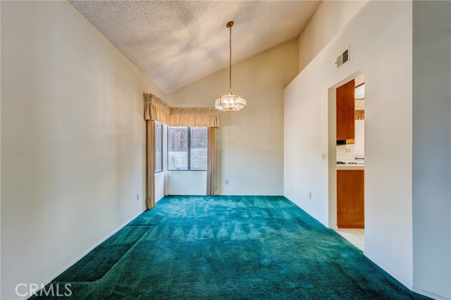 Detail Gallery Image 7 of 45 For 1922 Alta St, Redlands,  CA 92374 - 3 Beds | 2/1 Baths