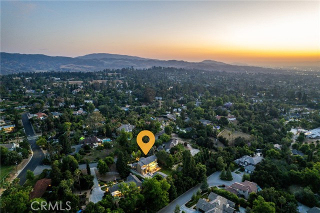 1377 Knoll Road, Redlands CA: https://media.crmls.org/medias/2fd8d797-5862-48d1-bf0d-032e51eecbc4.jpg