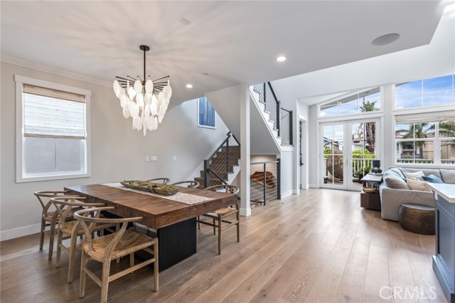 Detail Gallery Image 15 of 44 For 204 S Helberta, Redondo Beach,  CA 90277 - 4 Beds | 4 Baths