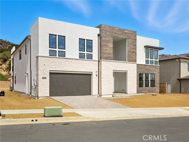 9539 N Andora Avenue, Chatsworth CA: https://media.crmls.org/medias/2fd9279b-f87e-4f39-98bd-1752870320a9.jpg