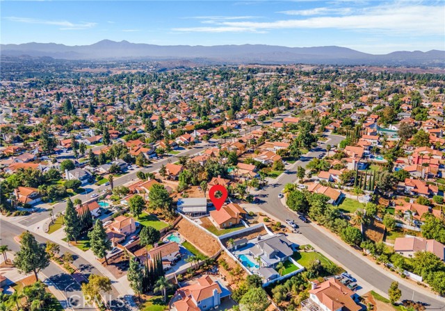 Detail Gallery Image 42 of 46 For 6942 Shadowood St, Riverside,  CA 92506 - 4 Beds | 2 Baths